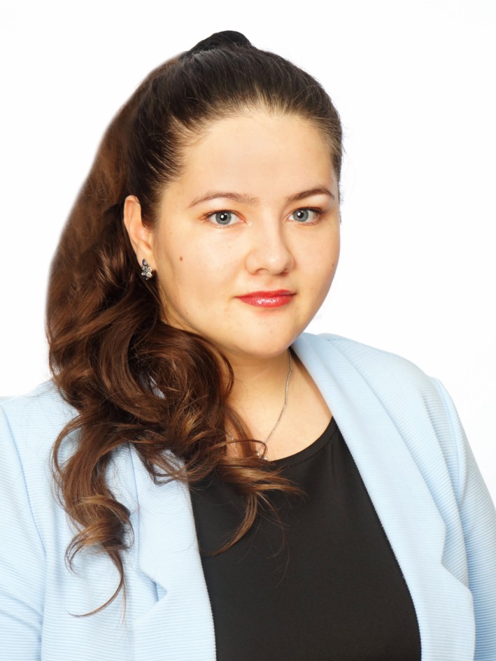             Ахметьянова Альбина Ильшатовна
    